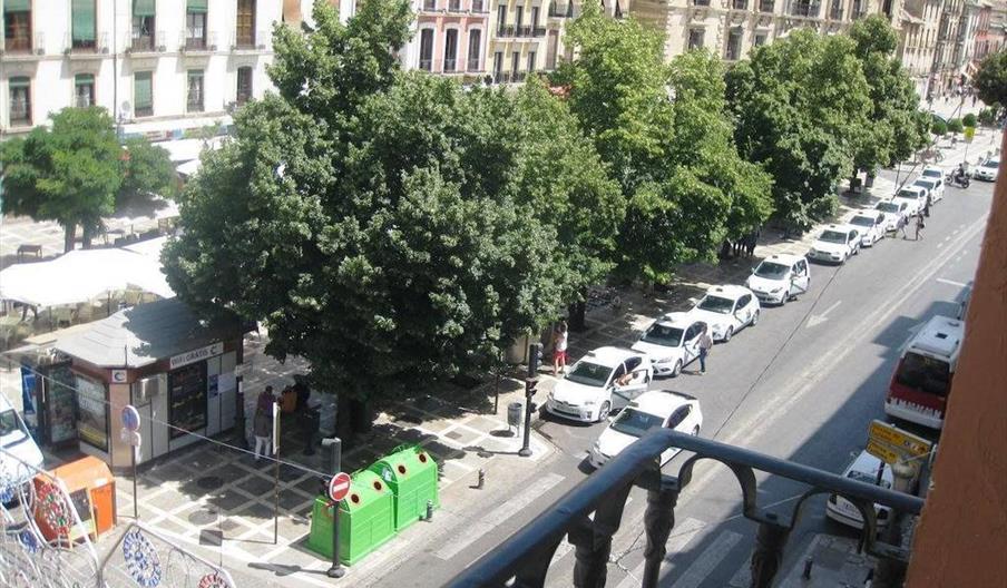 Apartamentos Medina Reyes Católicos