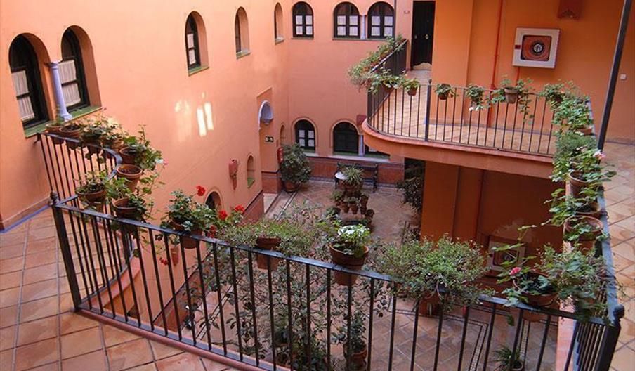 Hotel Patio de la Alameda