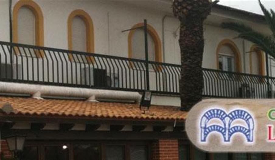 Pensión Complejo La Mezquita