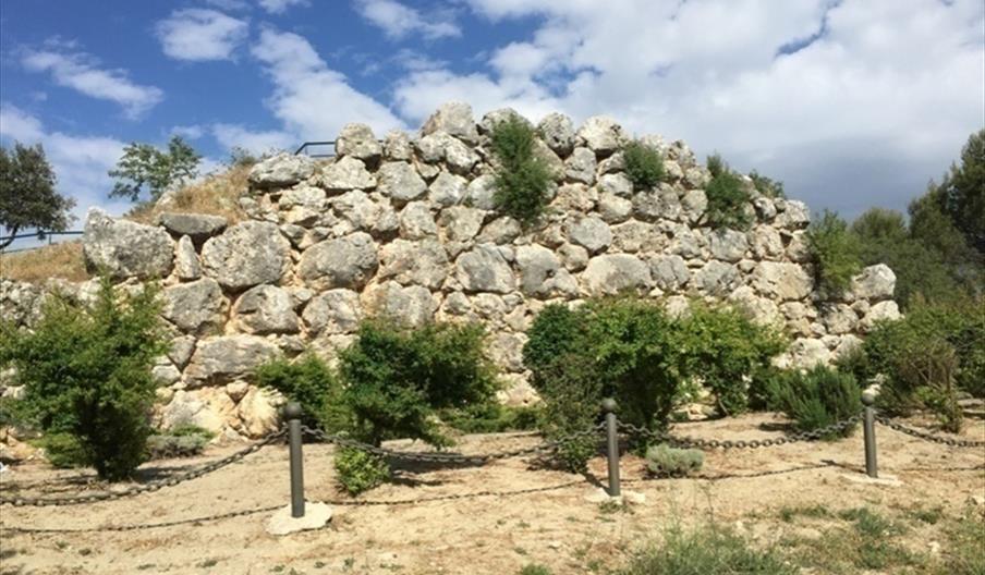 Muralla Ciclópea de Torredelcampo