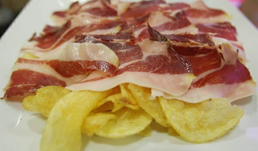 Tapas y Vinos La Catedral