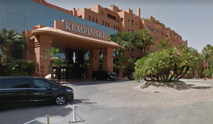 Sixt Rent a Car Kempinski Hotel Bahía de Estepona