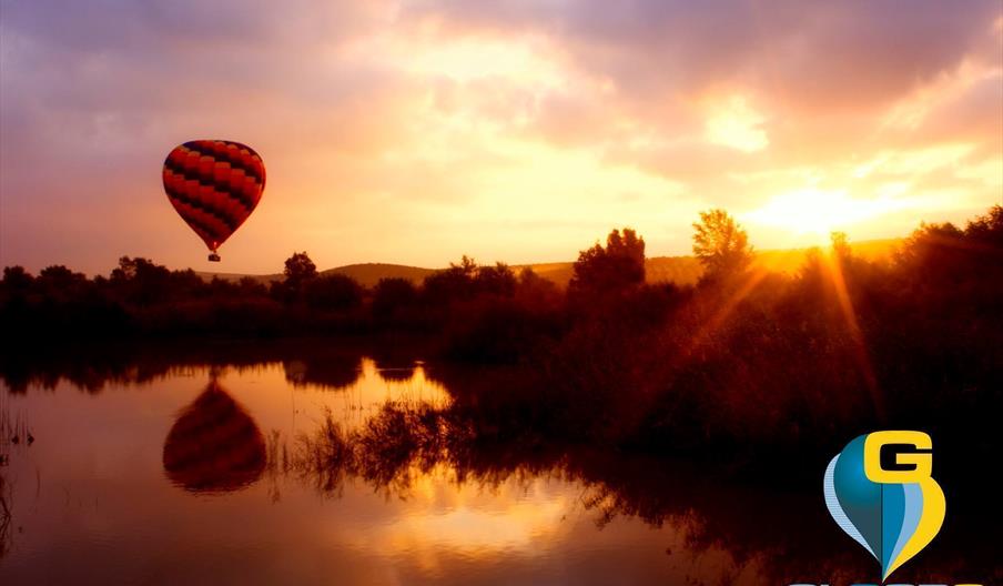 Gloobo, Pasajeros y Publicidad