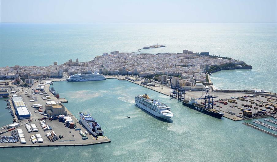Puerto de Cádiz