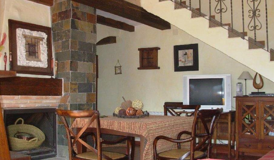 Casa Rural Almena - La Tiná