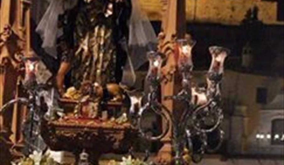 Procesión en honor de Santa Eufemia