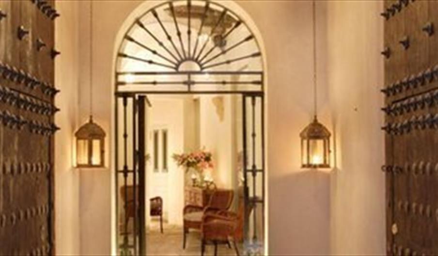 Hotel Corral del Rey