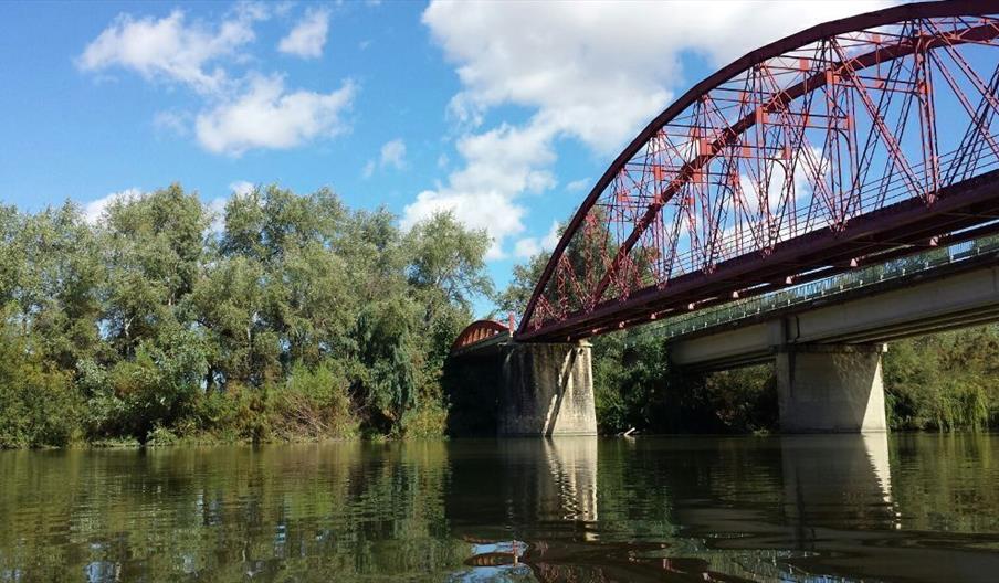 Puente de Hierro del Guadalquivir (siglo XX)
