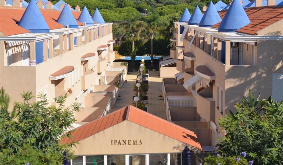 Apartamentos Leo Ipanema