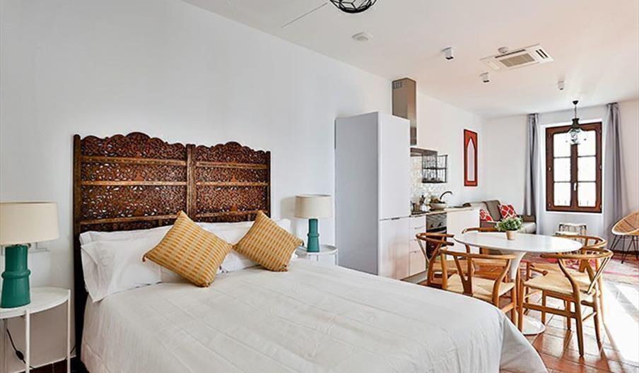 Apartamento Urban Vida Alcázar