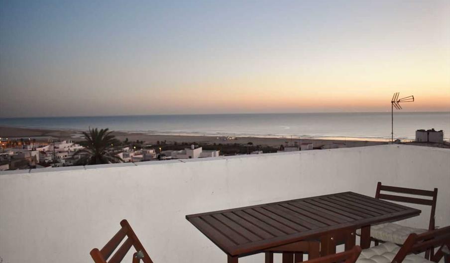 terraza con vistas al mar