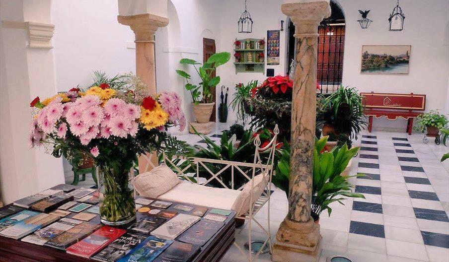 Apartasuites Alberca de Córdoba