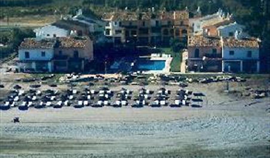 Playa Chica Beach Club