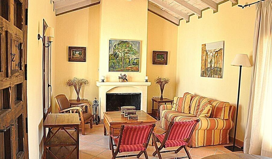 Casa Rural Yunquera - Cortijo Capellanía