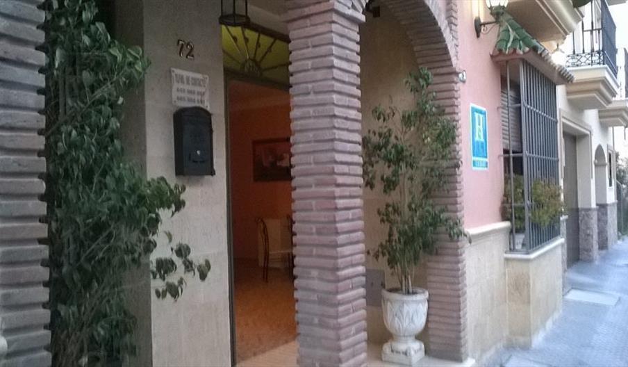 Hostal Monteolivos