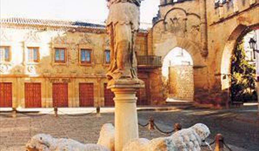 Plaza de los Leones o del Pópulo