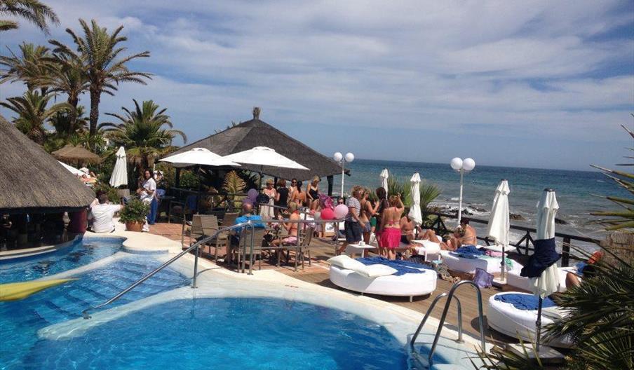 El Océano Beach Hotel