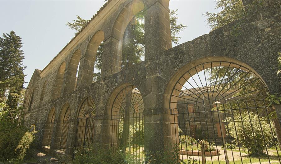 Palacio de los Obispos " Carmen de Burgos "
