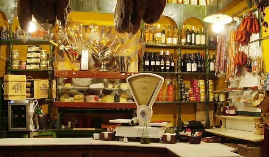 Antigua Abacería de San Lorenzo